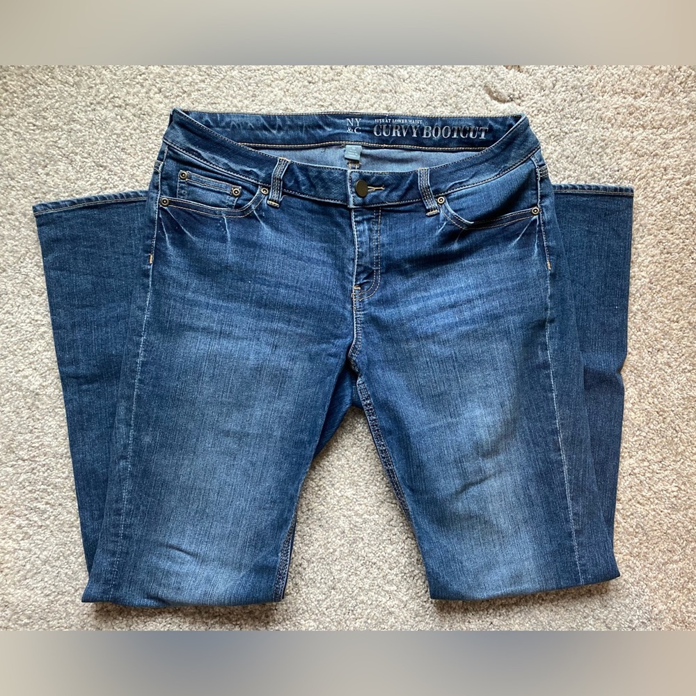 NY & Co Curvy Bootcut jeans sz 10 petite